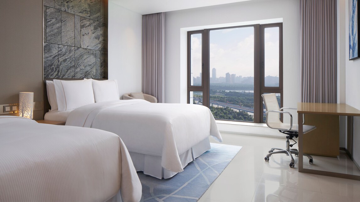 Bay View Room, Guest room, 2 Double, Bay view - Image 1