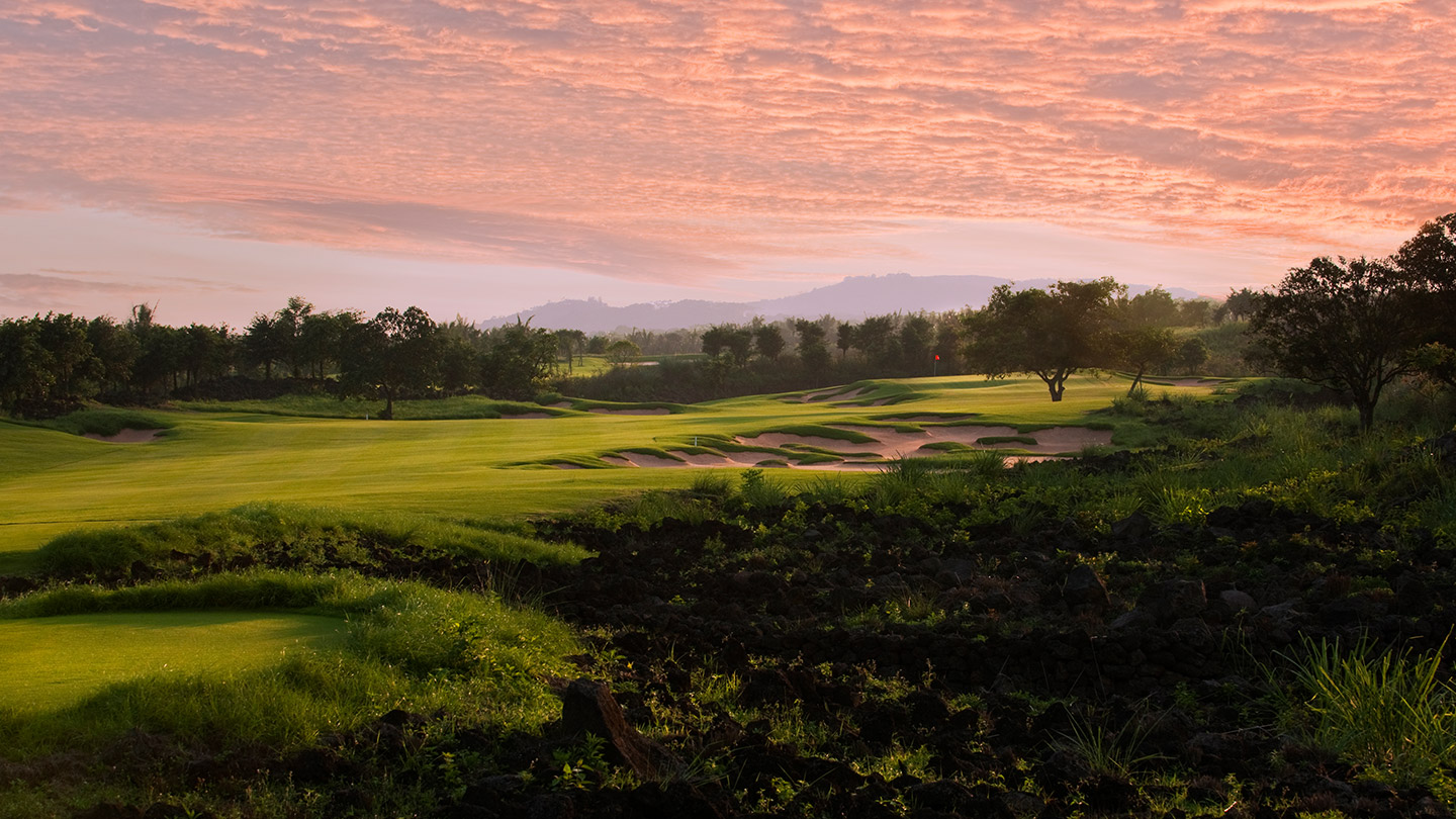 Mission Hills Haikou Lava Fields Golf Course - 5


