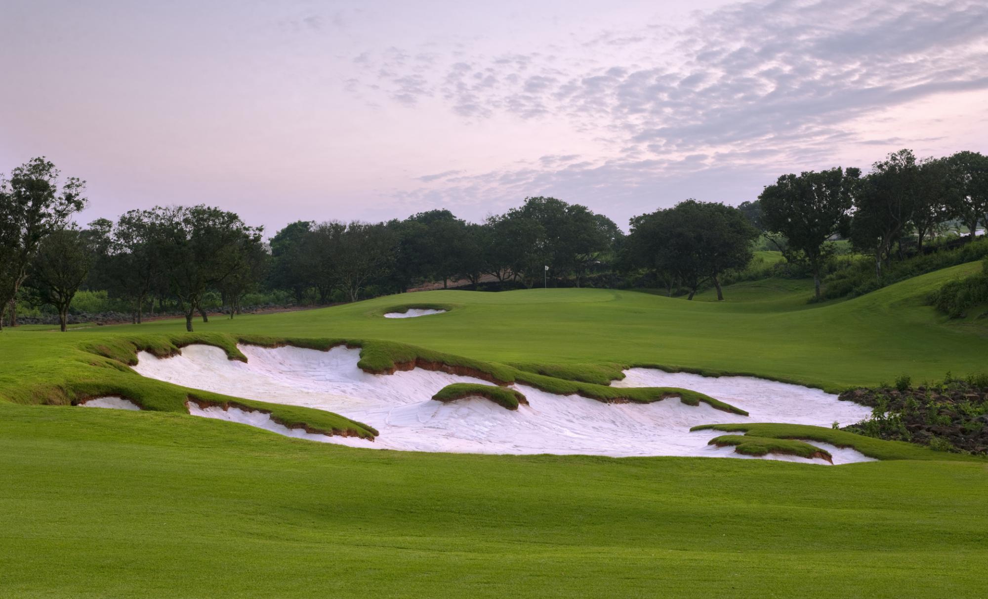 Sandbelt Trails Course Mission Hills Haikou