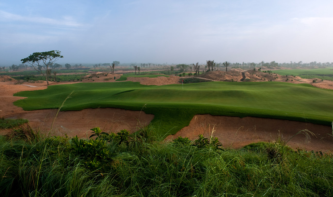 Shadow Dunes Course Mission Hills Haikou