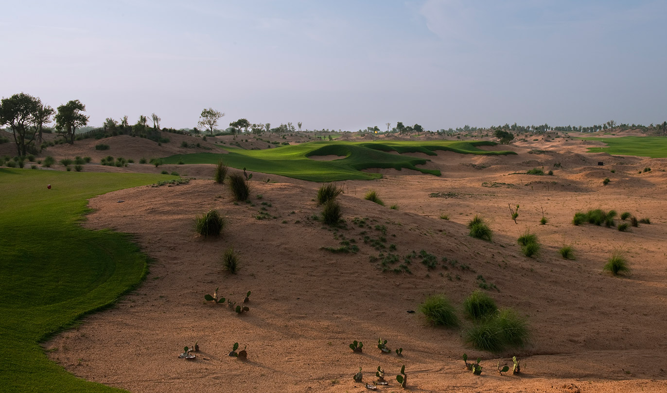  Shadow Dunes Course Mission Hills Haikou