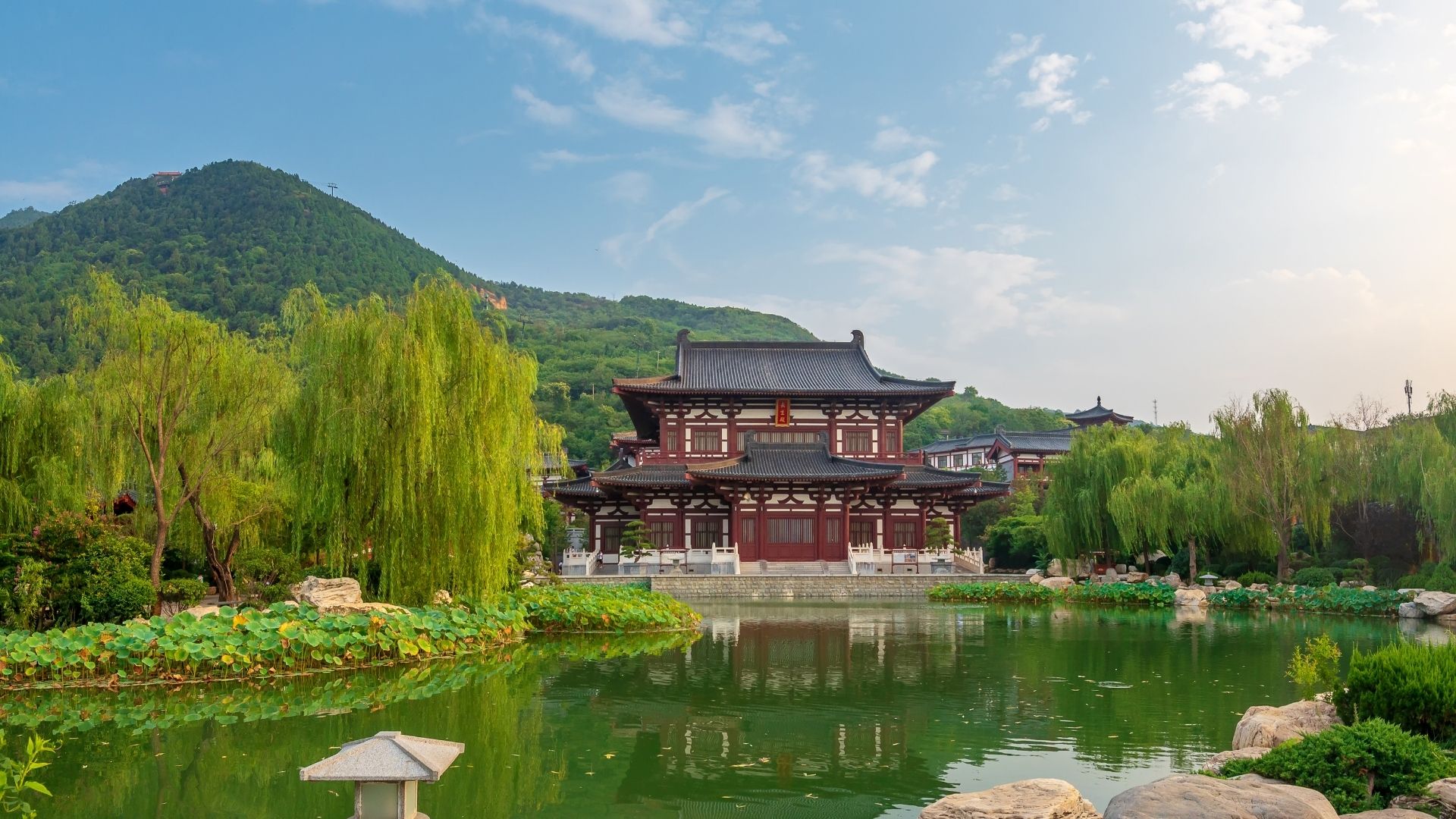 8‑Day Escorted Silk Road Tour: Chang’an & Dunhuang Cultural Highlights